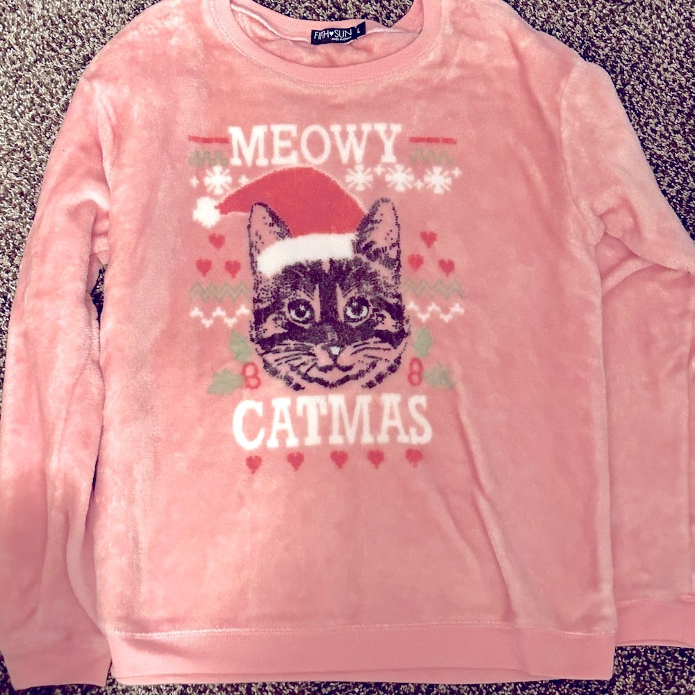 Fifth Sun Meowy Catmas 🎄🐱 Top- Size L